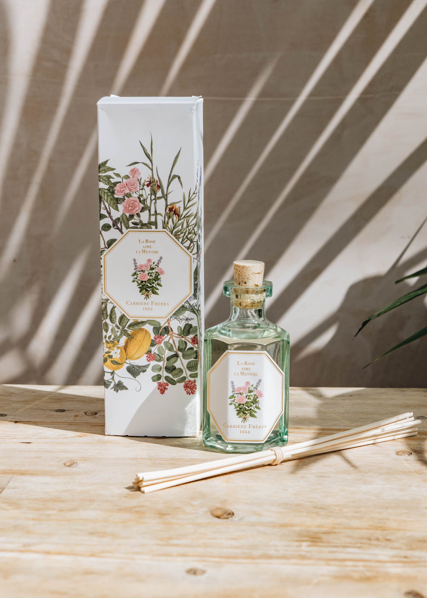 Reed Diffuser in La Rose Aime Le Menthe