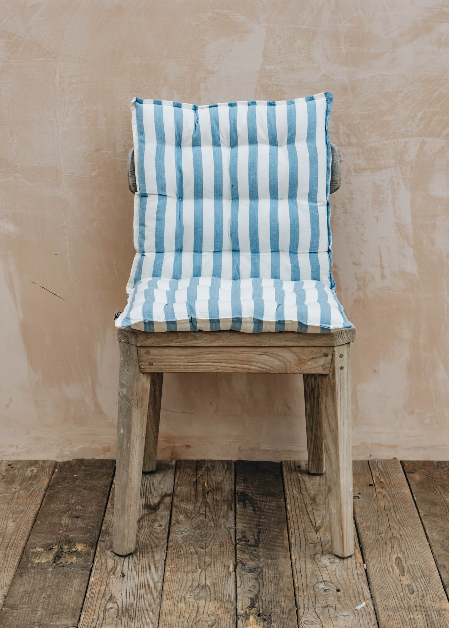 Bungalow Rimini Ocean Blue Backed Seat Cushion