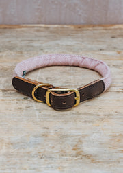 Green & Wild's Rolled Tweed Dog Collar in Dusky Pink