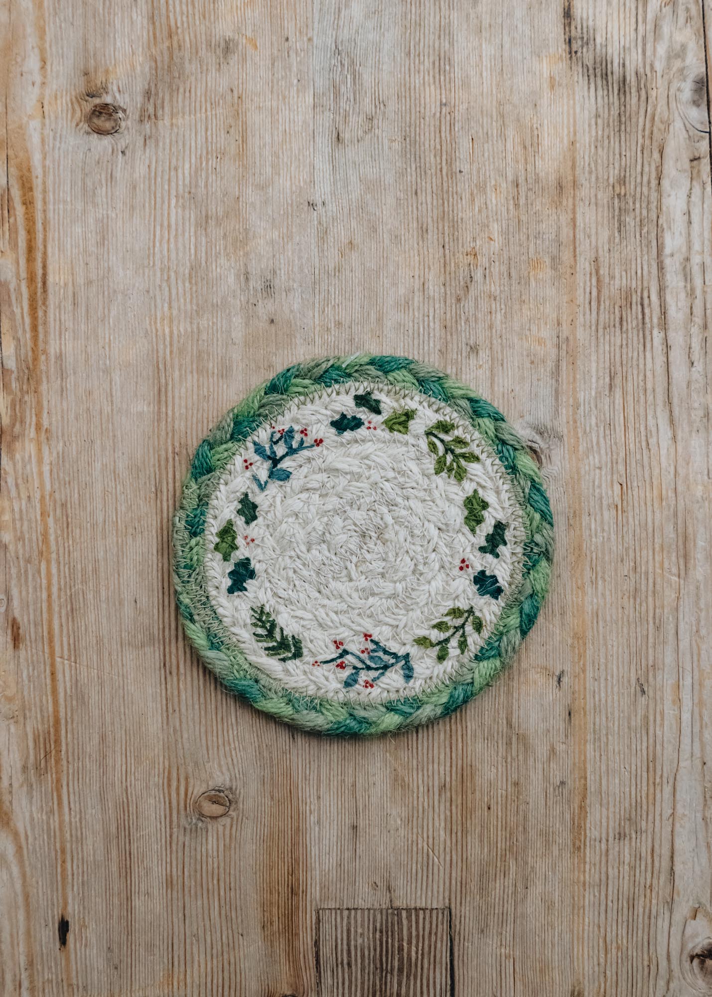 The Braided Rug Co. Round Christmas Coaster