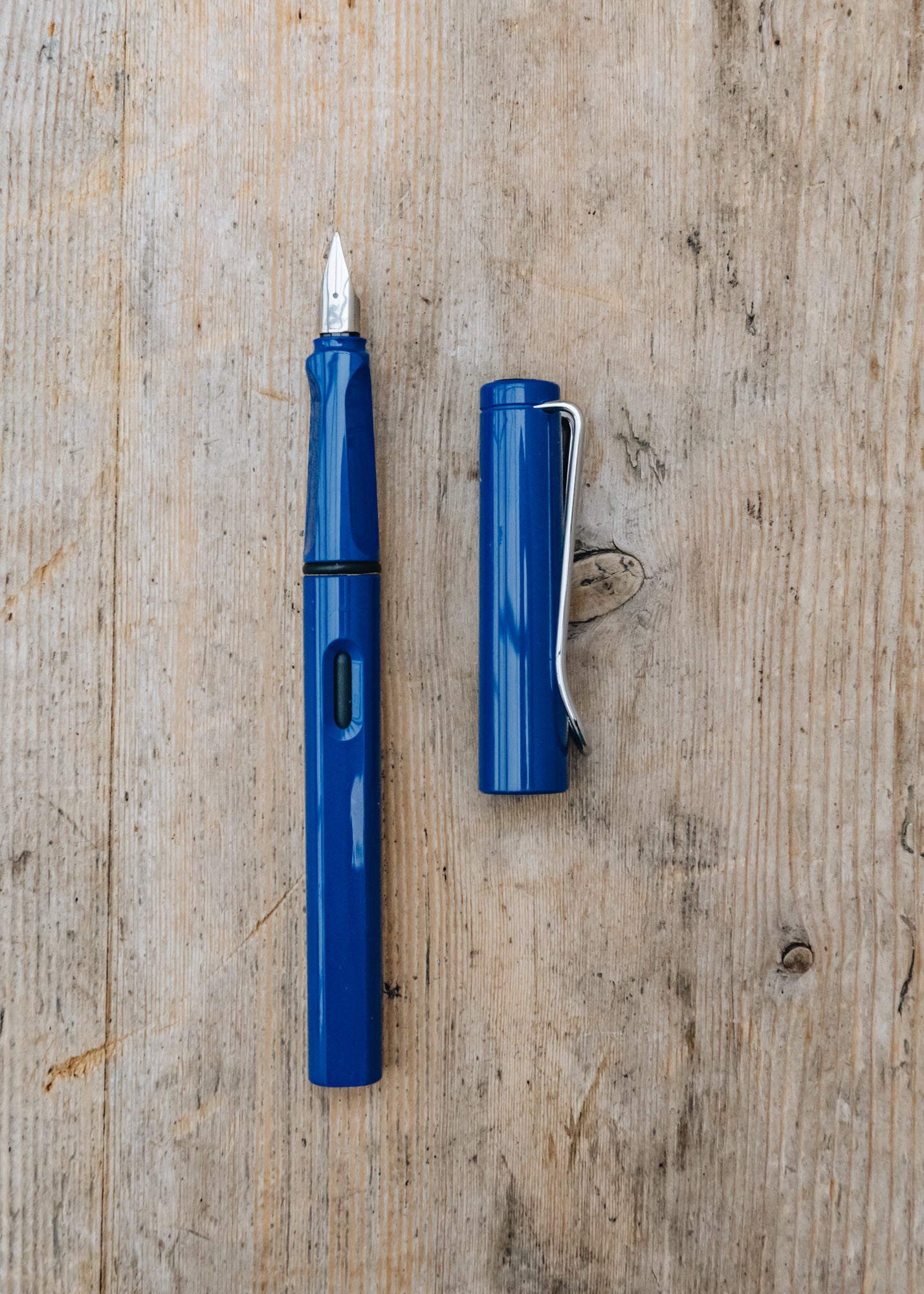 LAMY Safari Blue Medium Fountain Pen