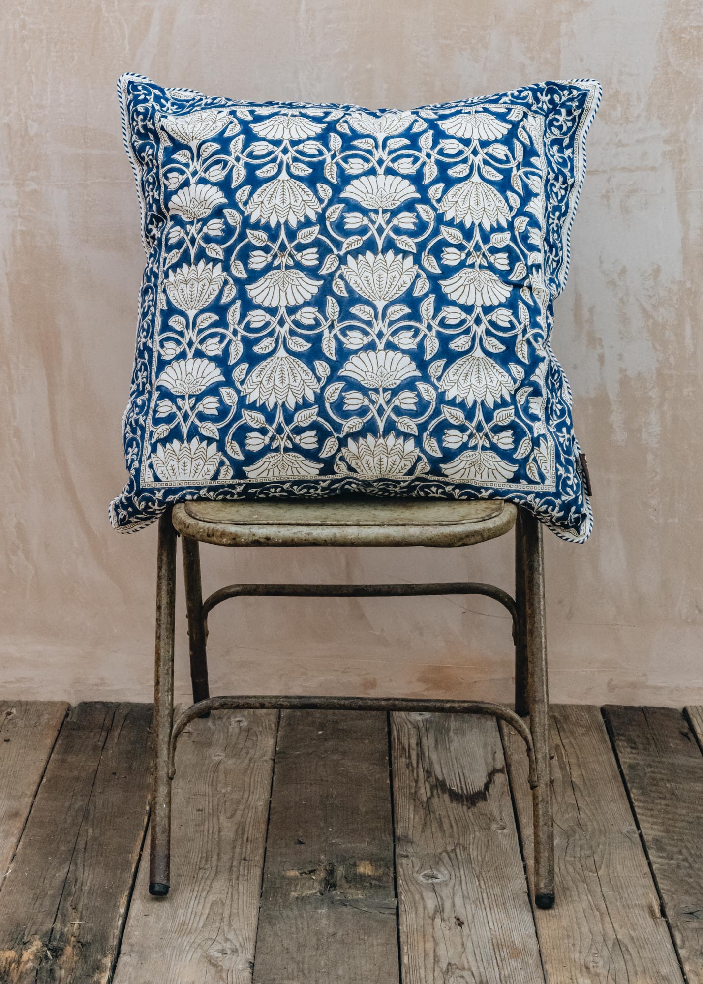 Bungalow Savannah Riveria Cushion
