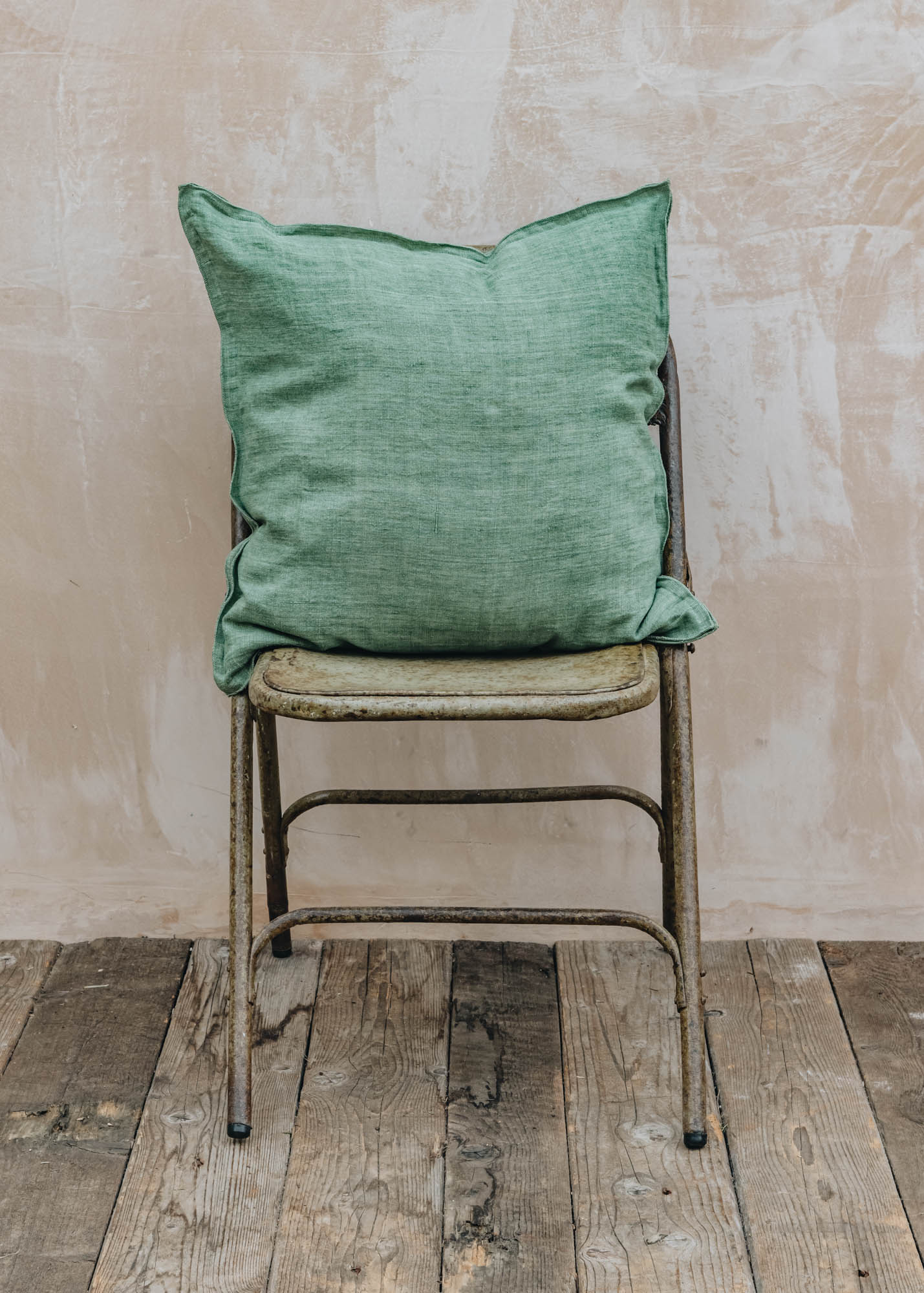 Bungalow Seagrass Linen Cushion