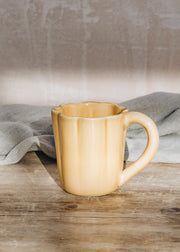 Shellfish Straw and Gold Ceramic Mug