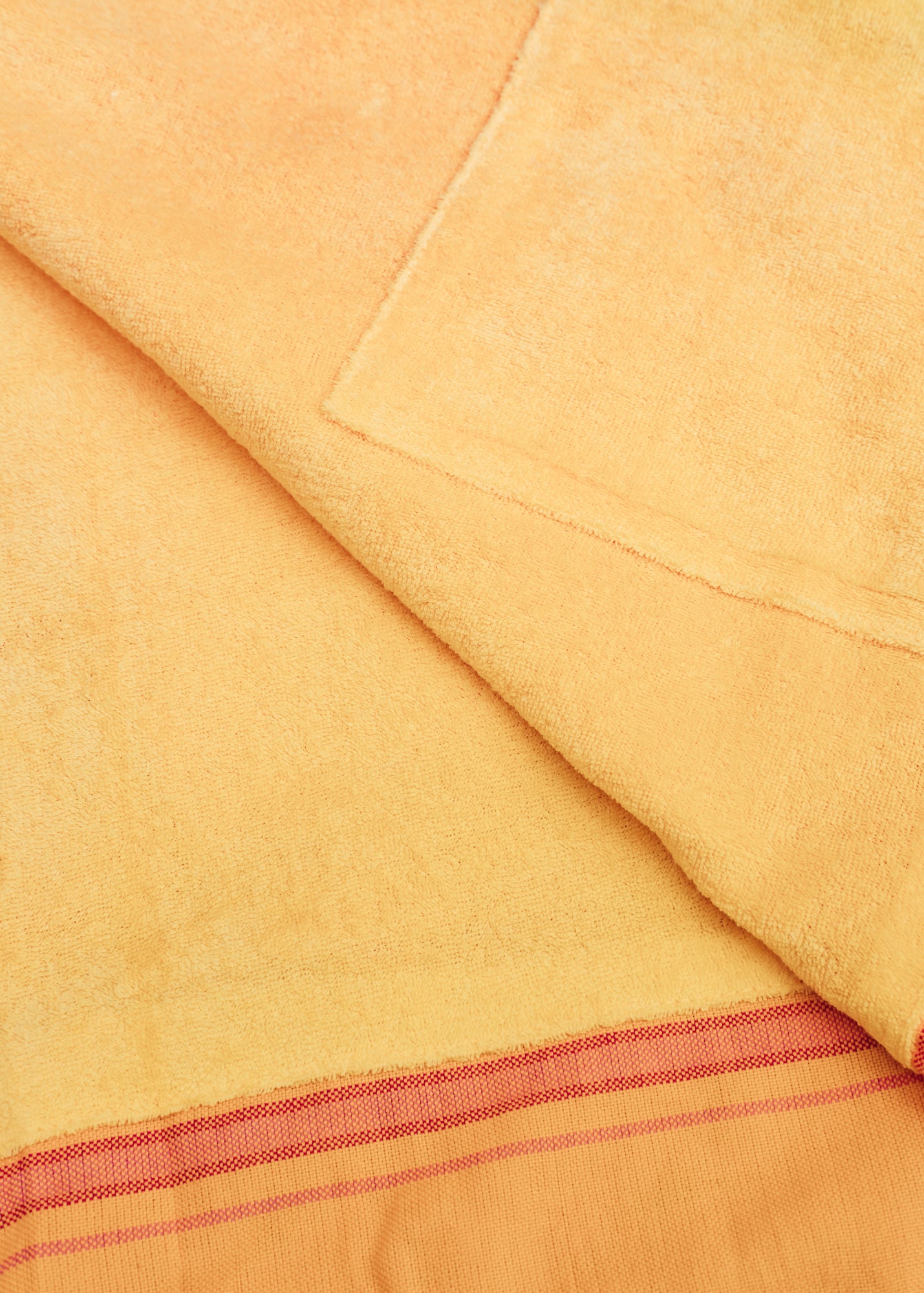 Simone et Georges Beach Towel in Majorque