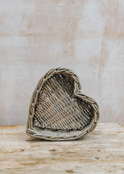 Small Heart Kubu Basket