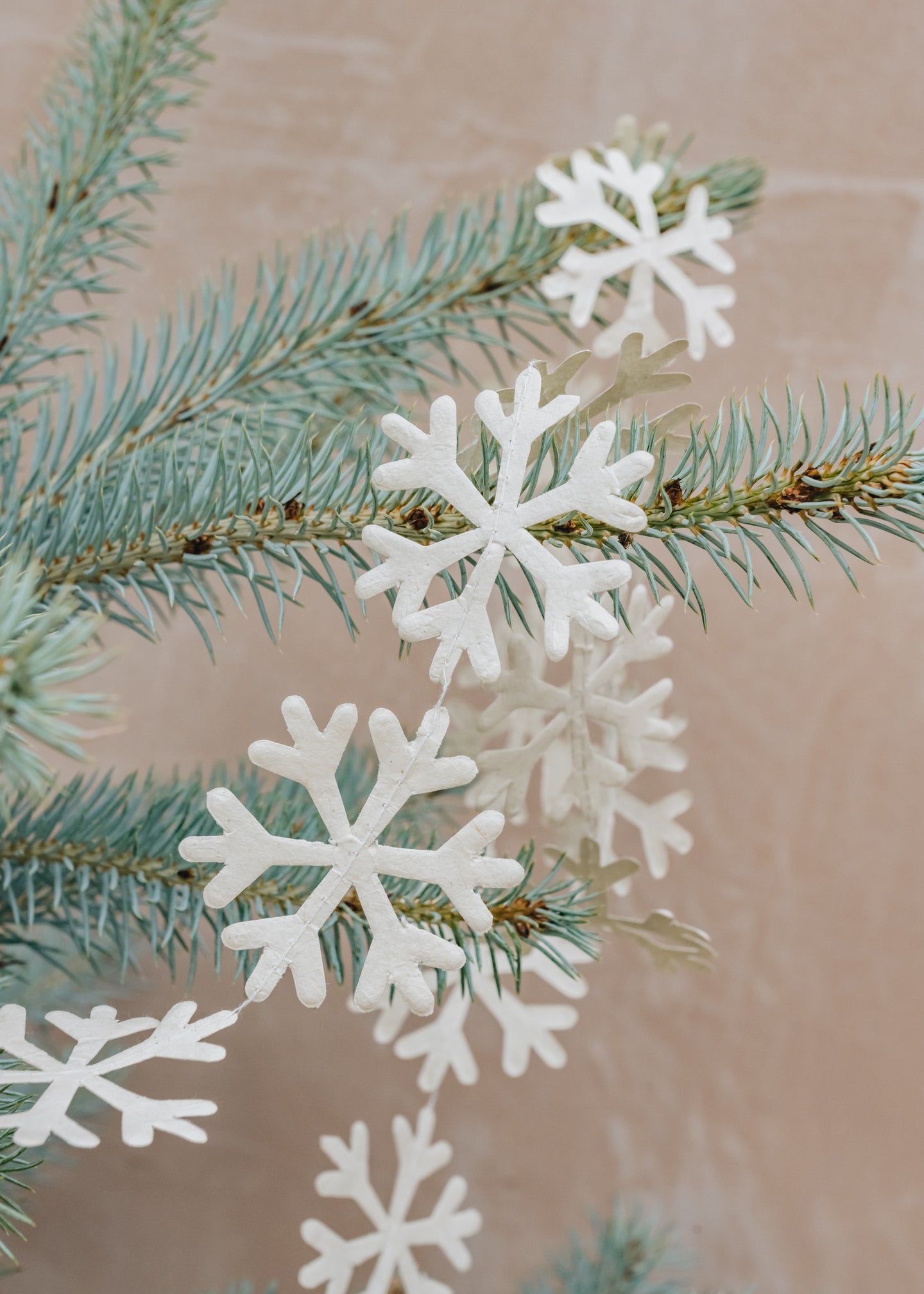 AfroArt Snow Paper Garland