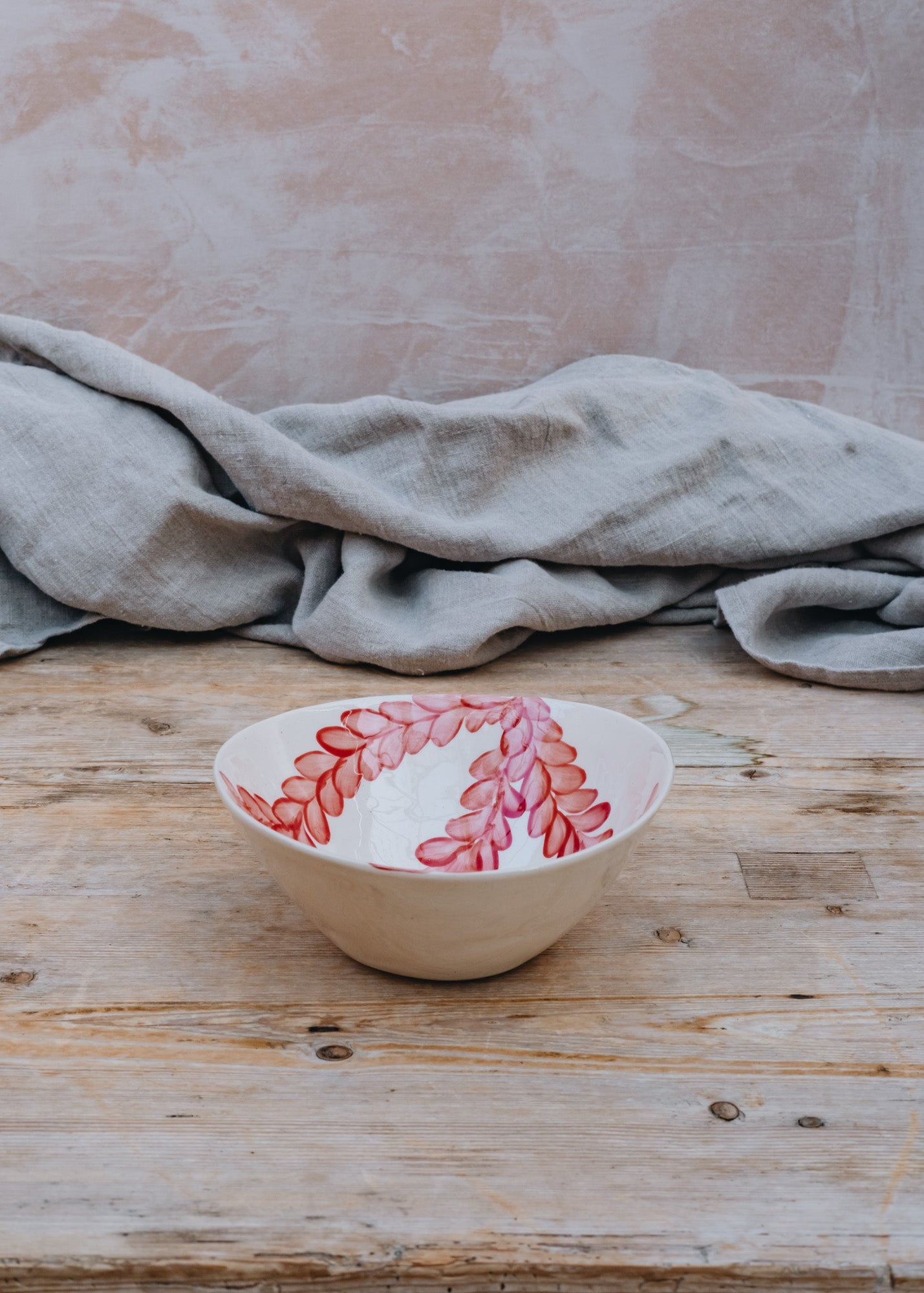 Soup Bowl in Pimento Vine