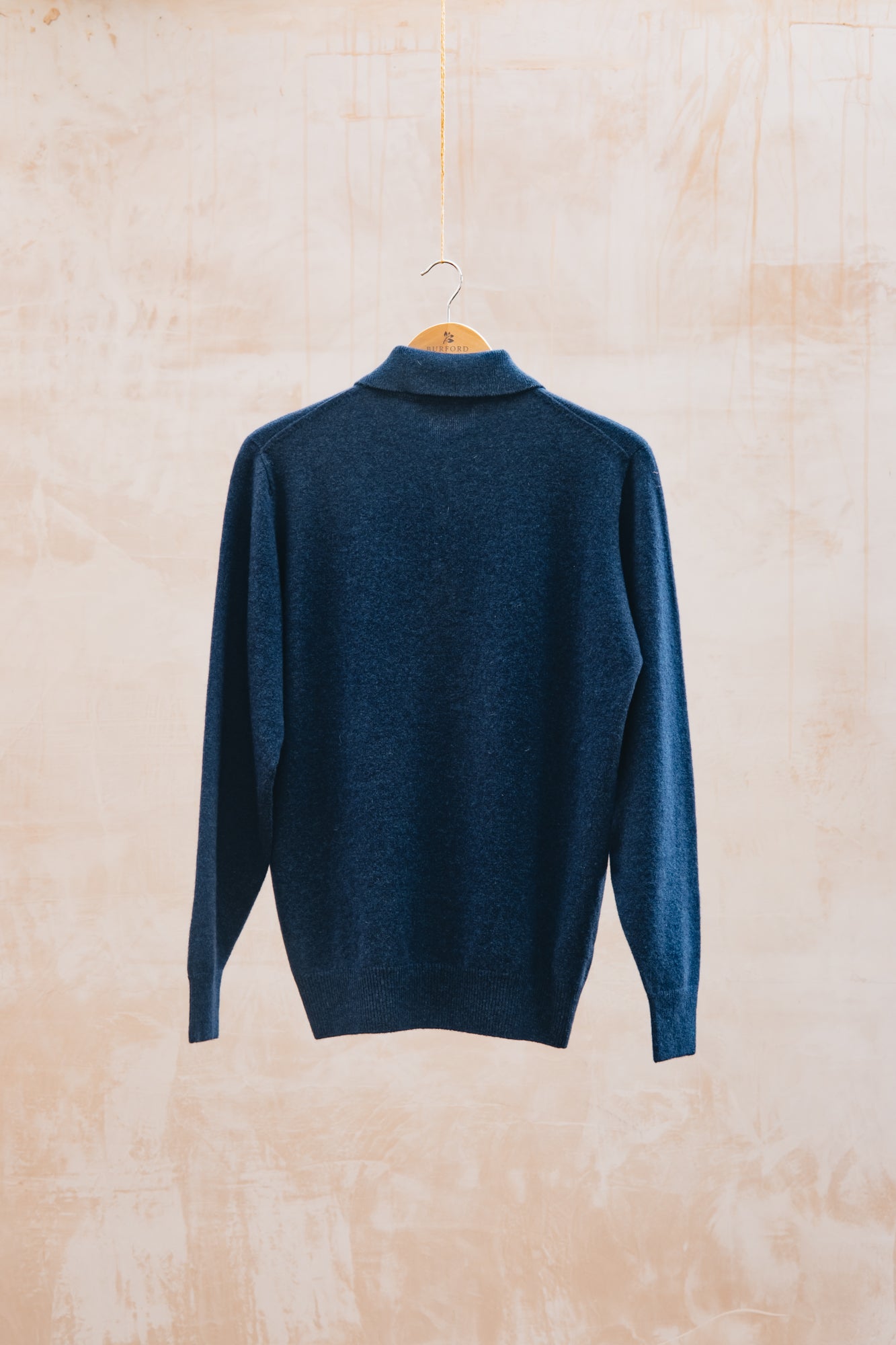 William Lockie Sportshirt Collar Pullover in Regatta