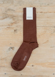 Sunspel Cotton Socks in Chestnut