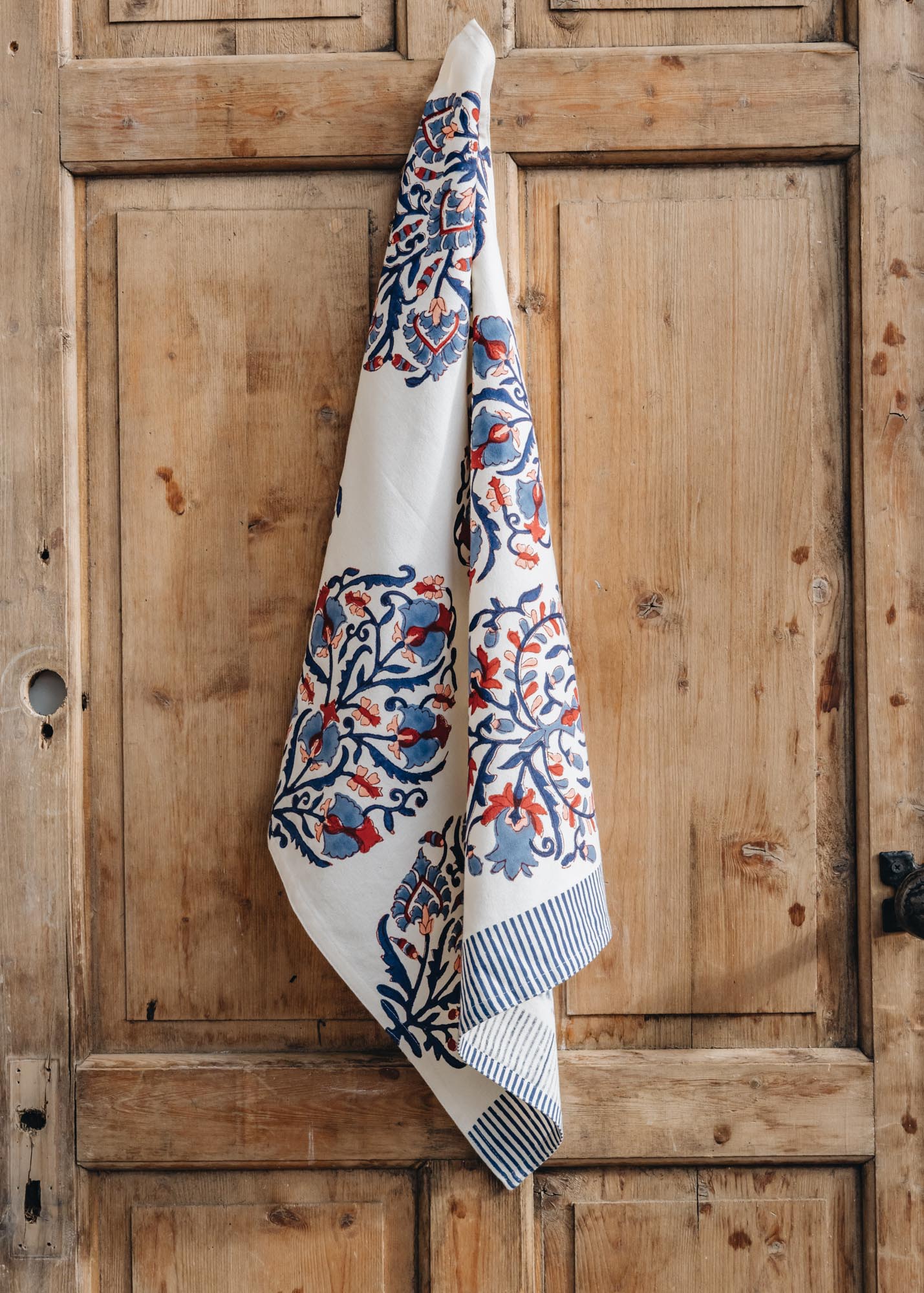 Bungalow Juhi Indigo Tea Towel