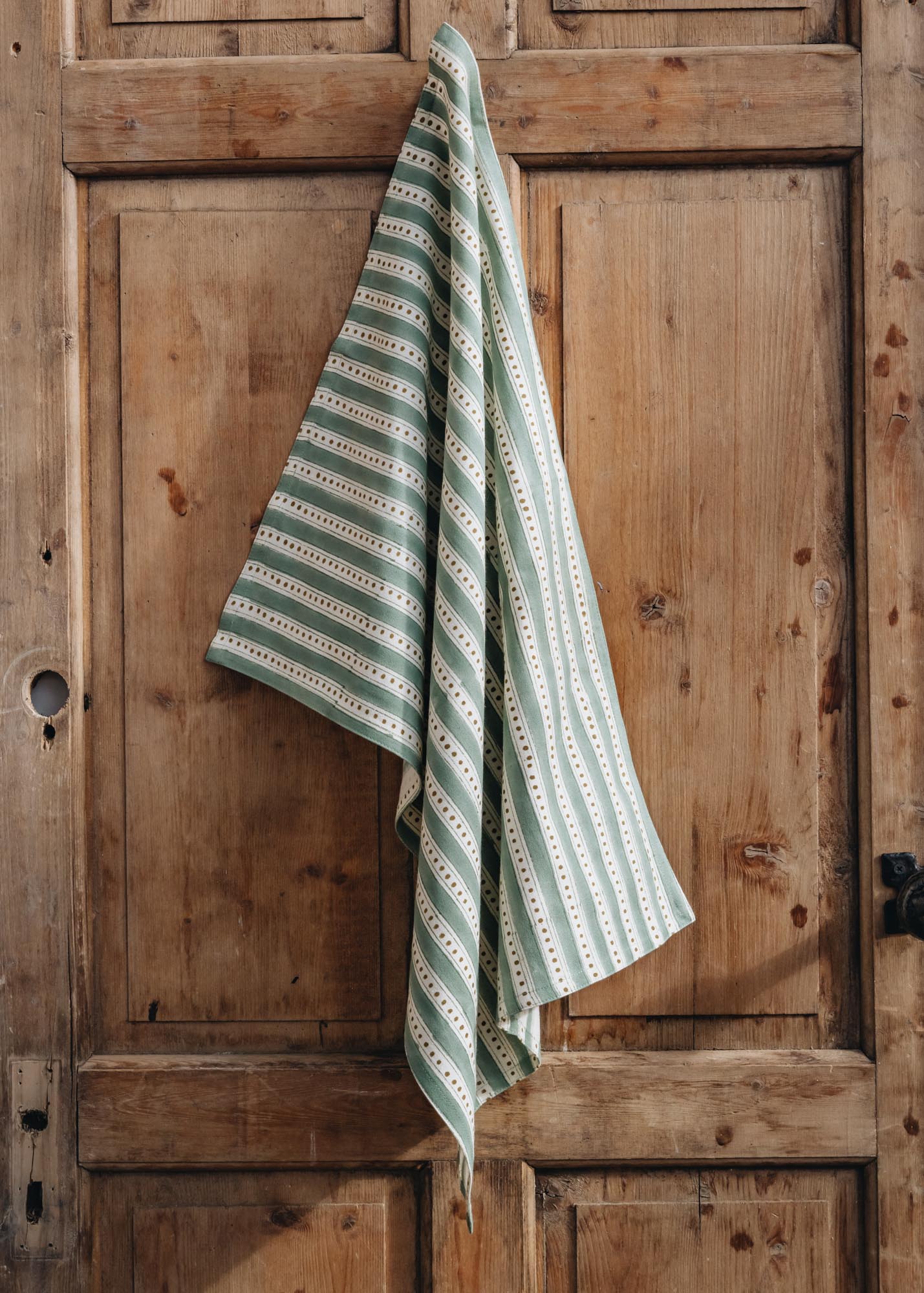 Bungalow Kanpur Sage Tea Towel
