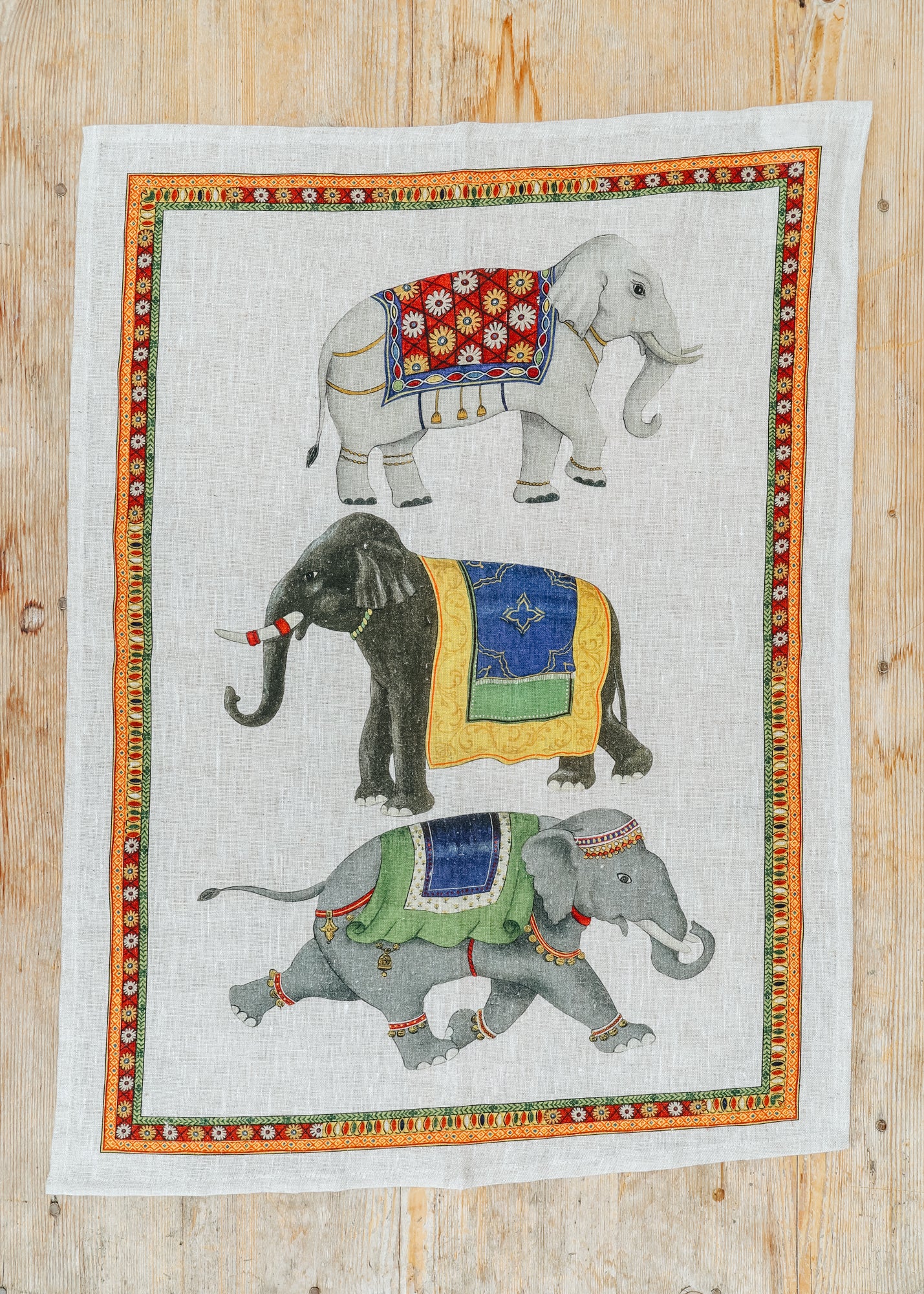 Kitchen Towel in Barnum Elephant