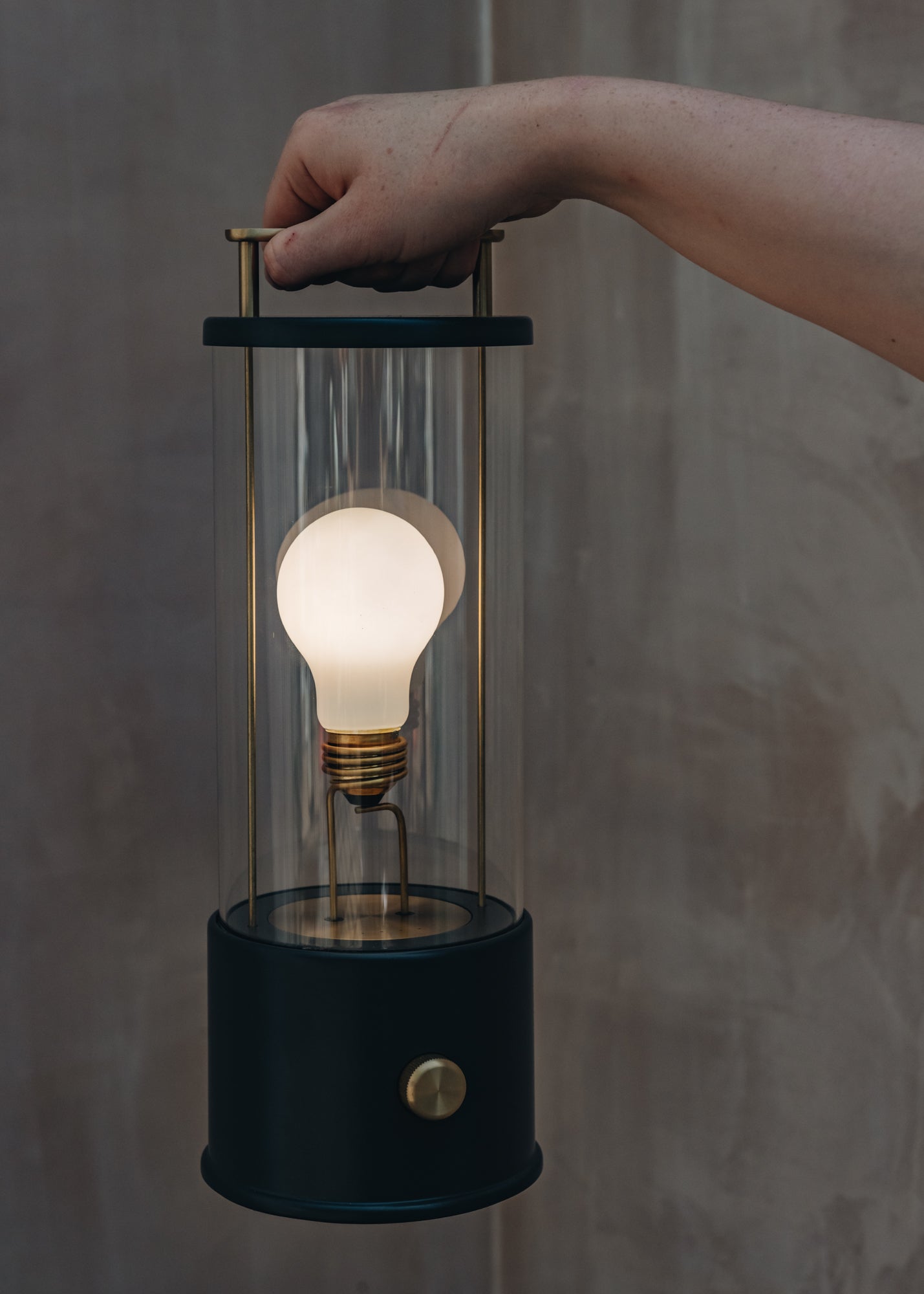 The Muse Portable Indoor/Outdoor Lamp in Hackles Black