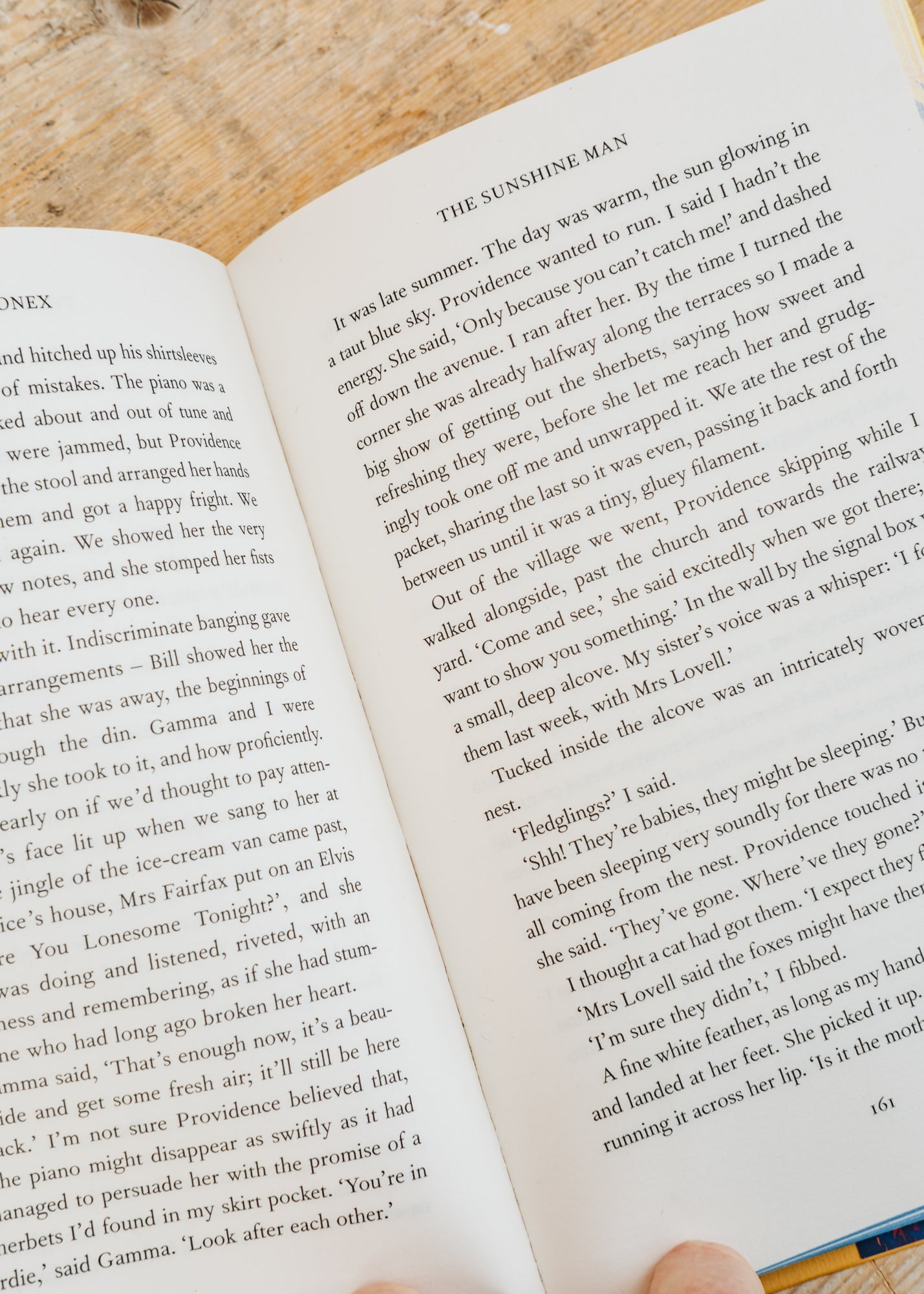 Books The Sunshine Man (Limited Signed Copies) 