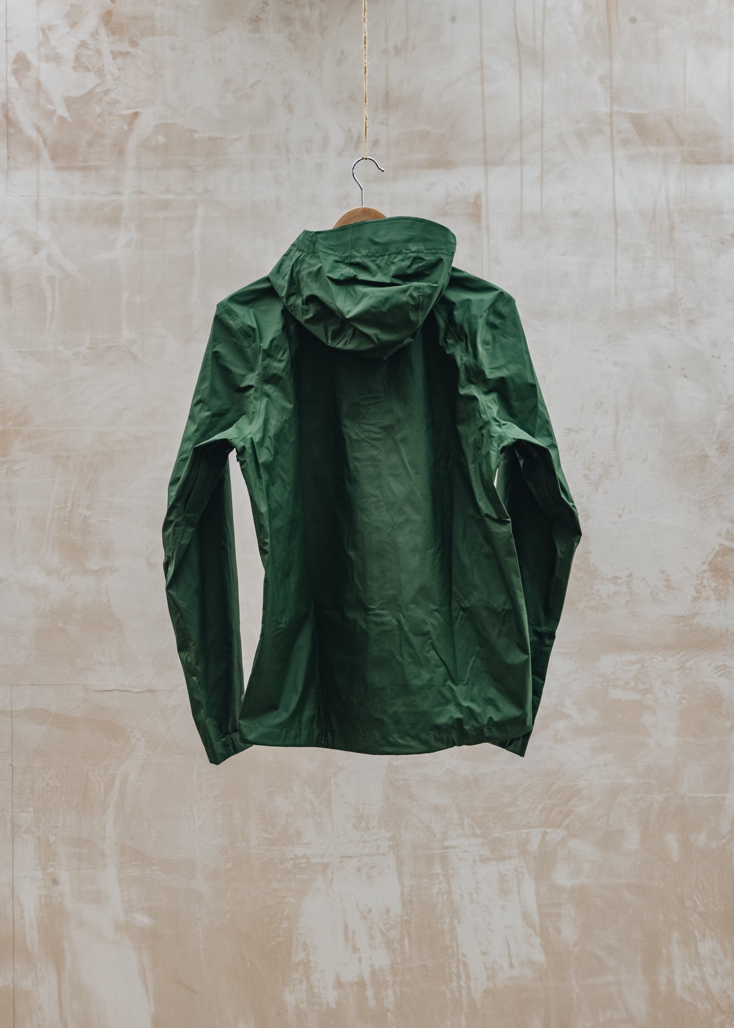 Patagonia torrentshell green 2025