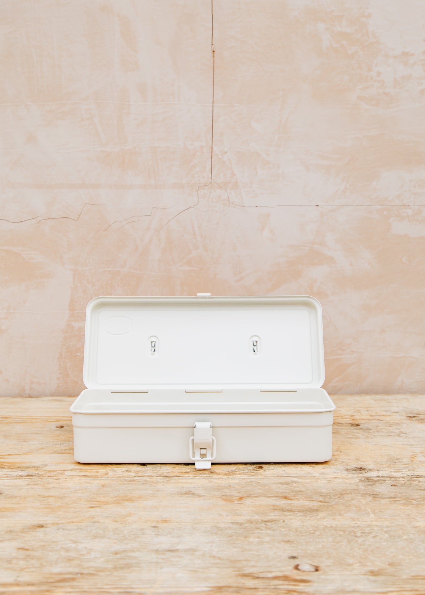 Toyo Trunk Shaped Tool Box with Catch in White