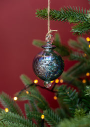 Small Halo Bauble in Green