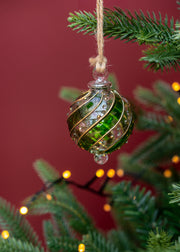 Small Mistral Bauble in Green
