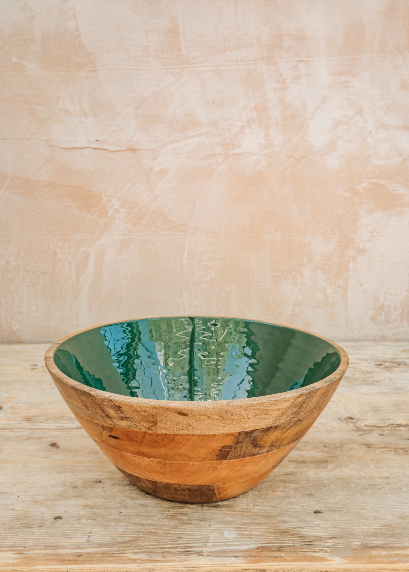 Tuttoattaccato Mango Bowl in Green, 35x15cm