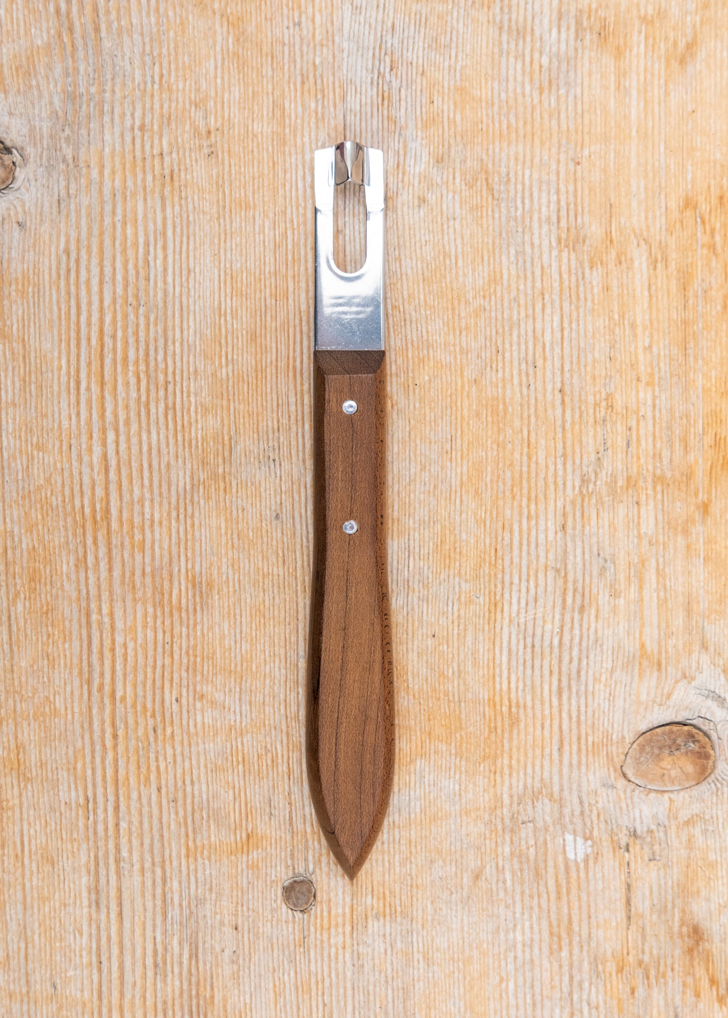 Lemon Decorator in Modified Maple