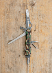 Trailfinder Swiss Army Knife in Camo, 111mm