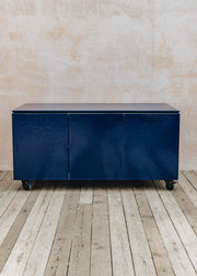 Vlaze Outdoor Adapt Kitchen Island on Castors in Indigo Stipple