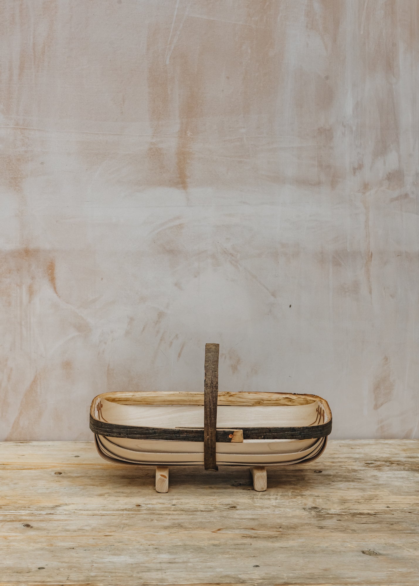 Wealden Trug, size 4