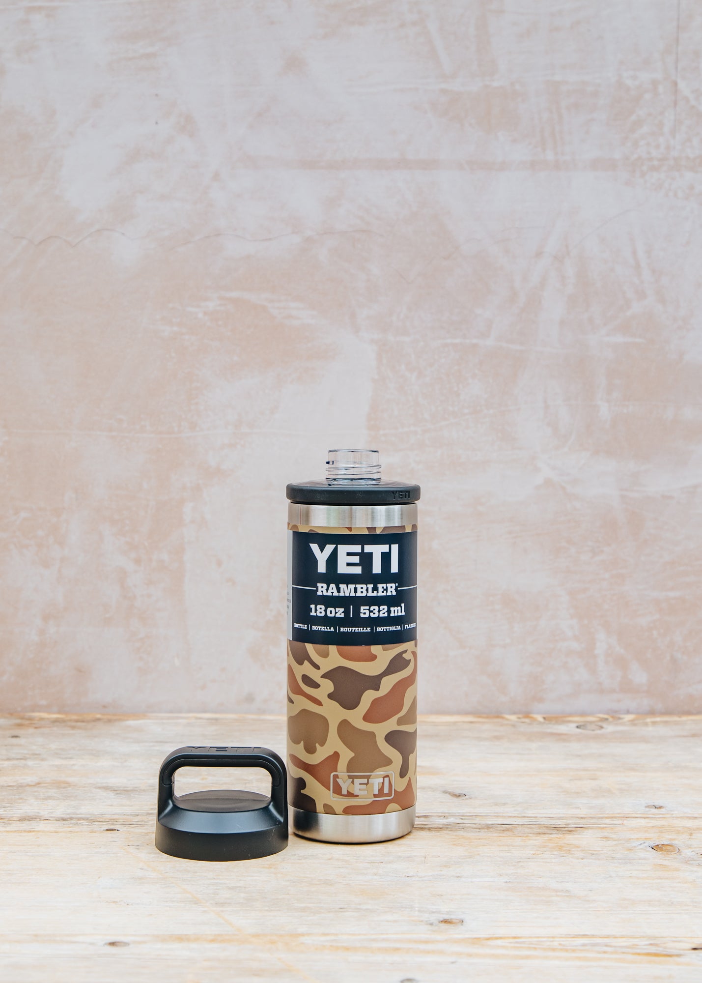 YETI Rambler Chug Bottle 18oz in Wetlands Camo