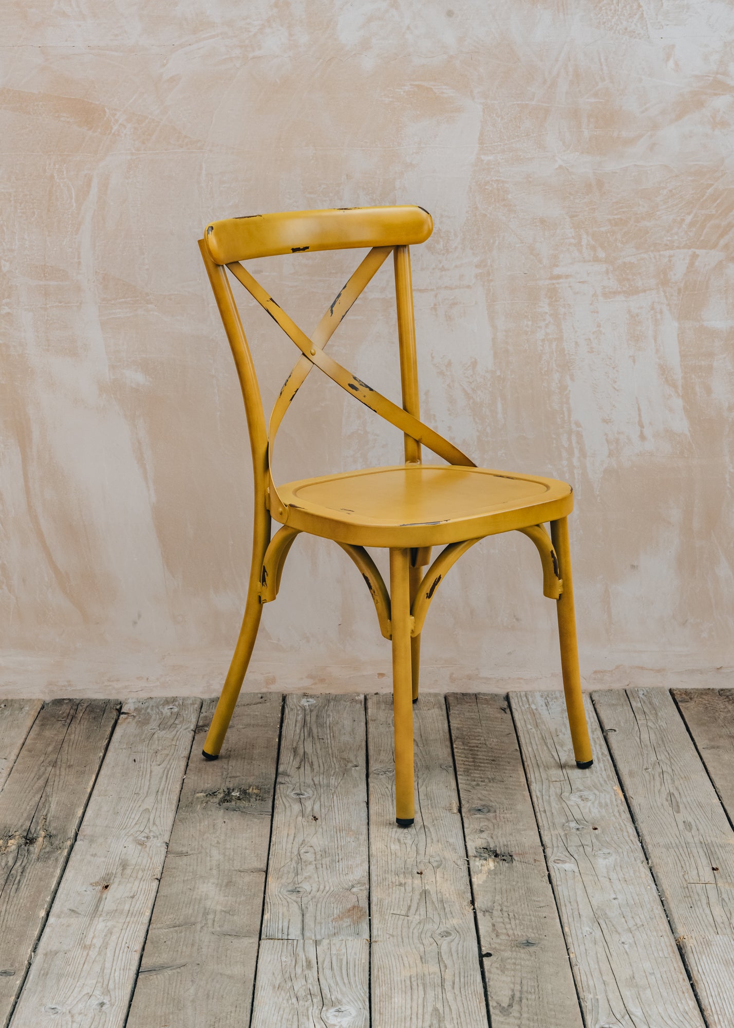 Pilma Disseny Barcelona Yellow Niza Chair