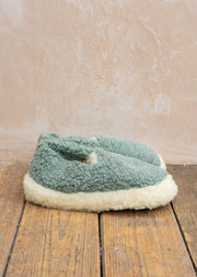Yoko Wool Wool Slippers in Green