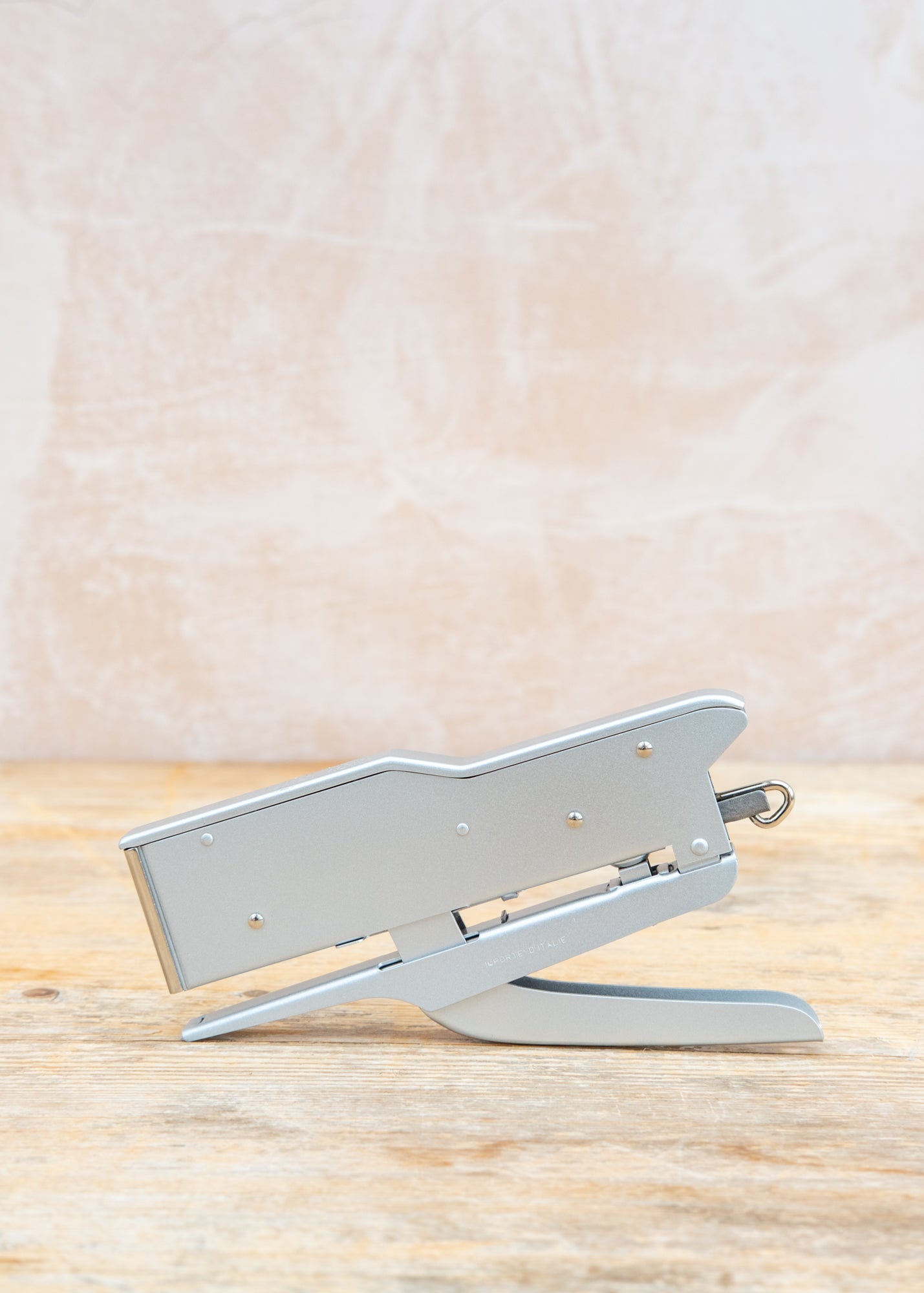 Plier Stapler 548 in Aluminium