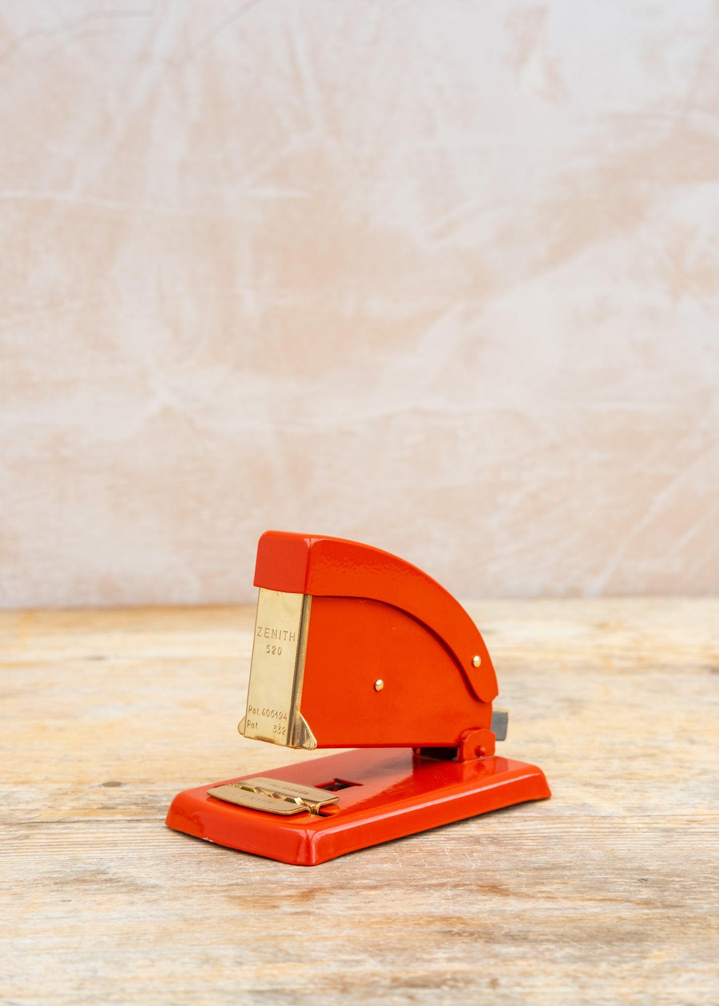 Zenith Stapler 520 in Orange/Gold