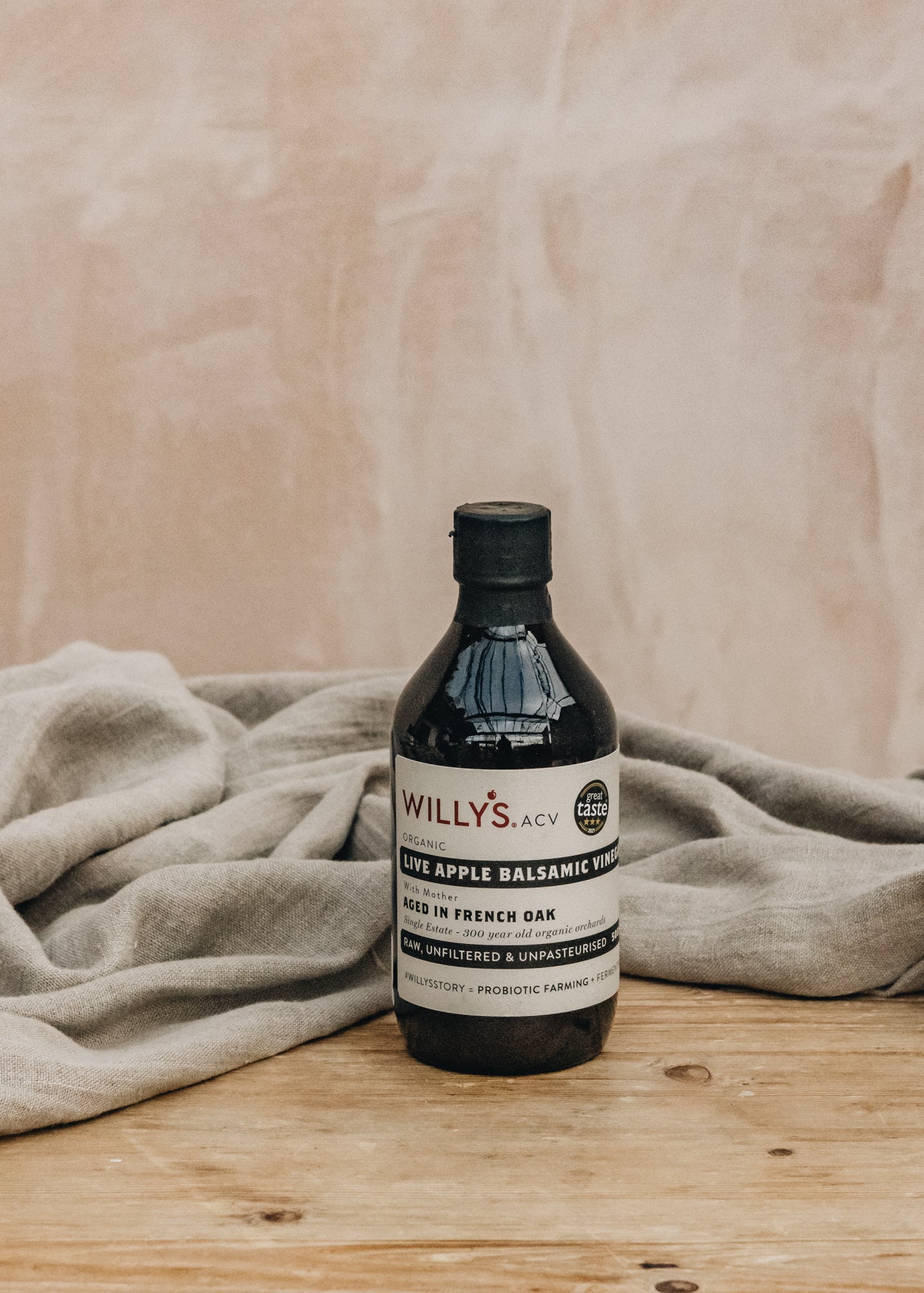 KÄÄPÄ Mushrooms Willy's Apple Cider Balsamic Vinegar