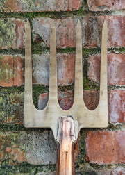 Implementations Antares T-Handled Copper Border Fork