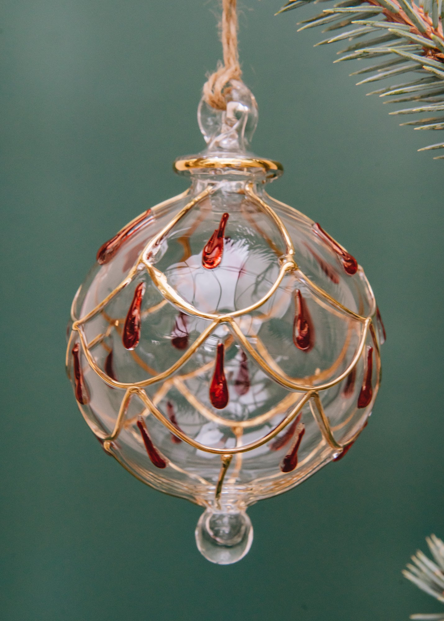 Treasure Tree Gold and Red Lace Bauble
