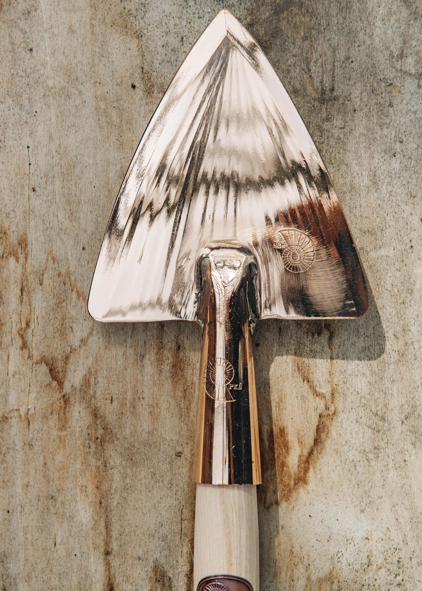 Triangular spade hotsell