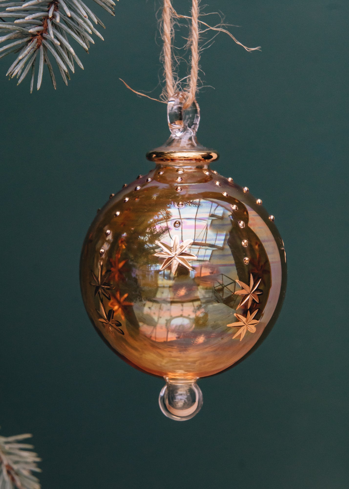 Treasure Tree Gold Cascade Bauble