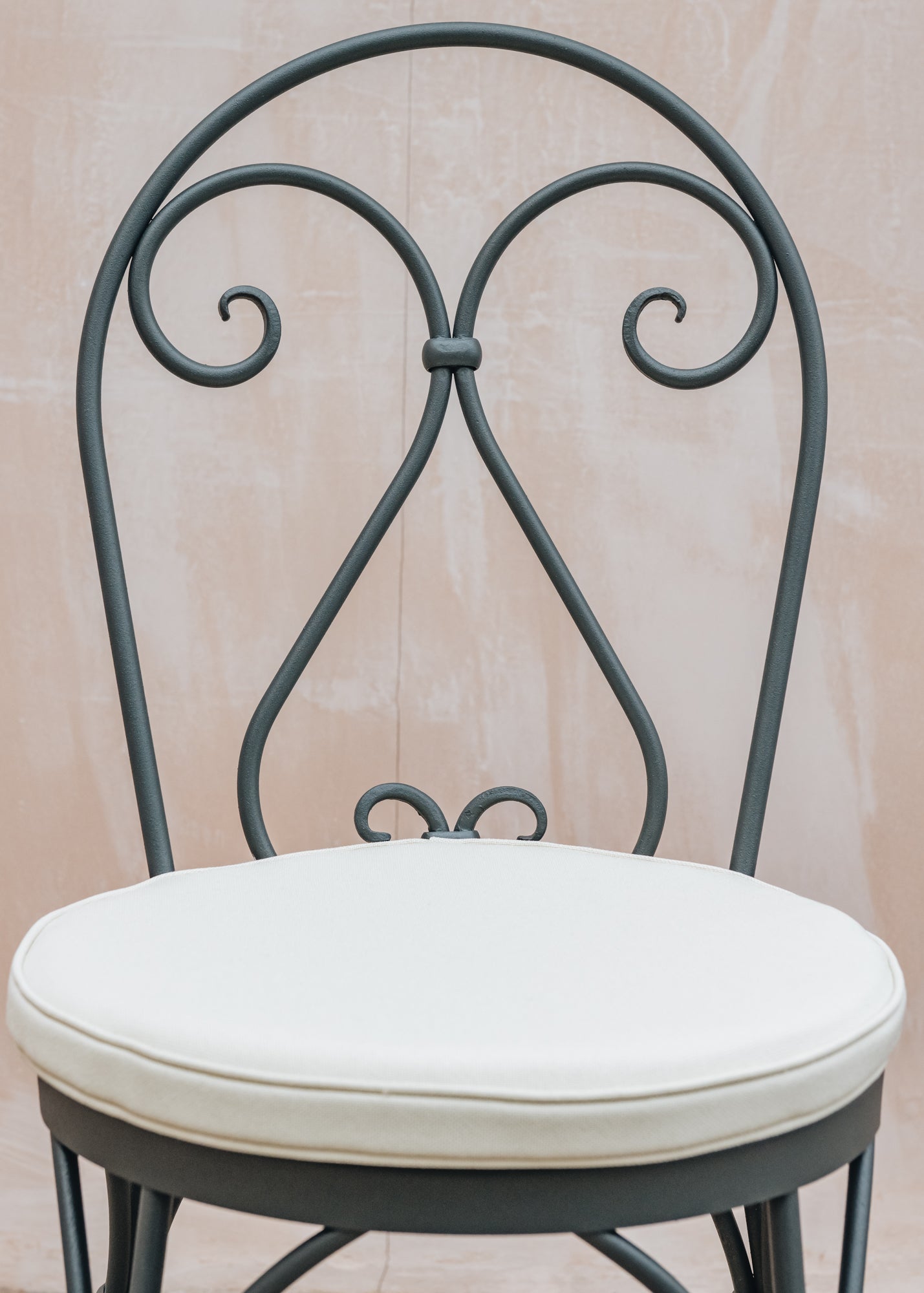 Seat cushion for on sale metal chair