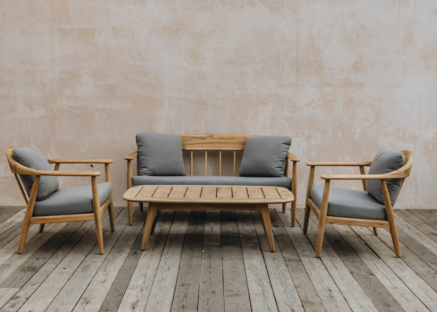 Alexander Rose Dana Lounge Set