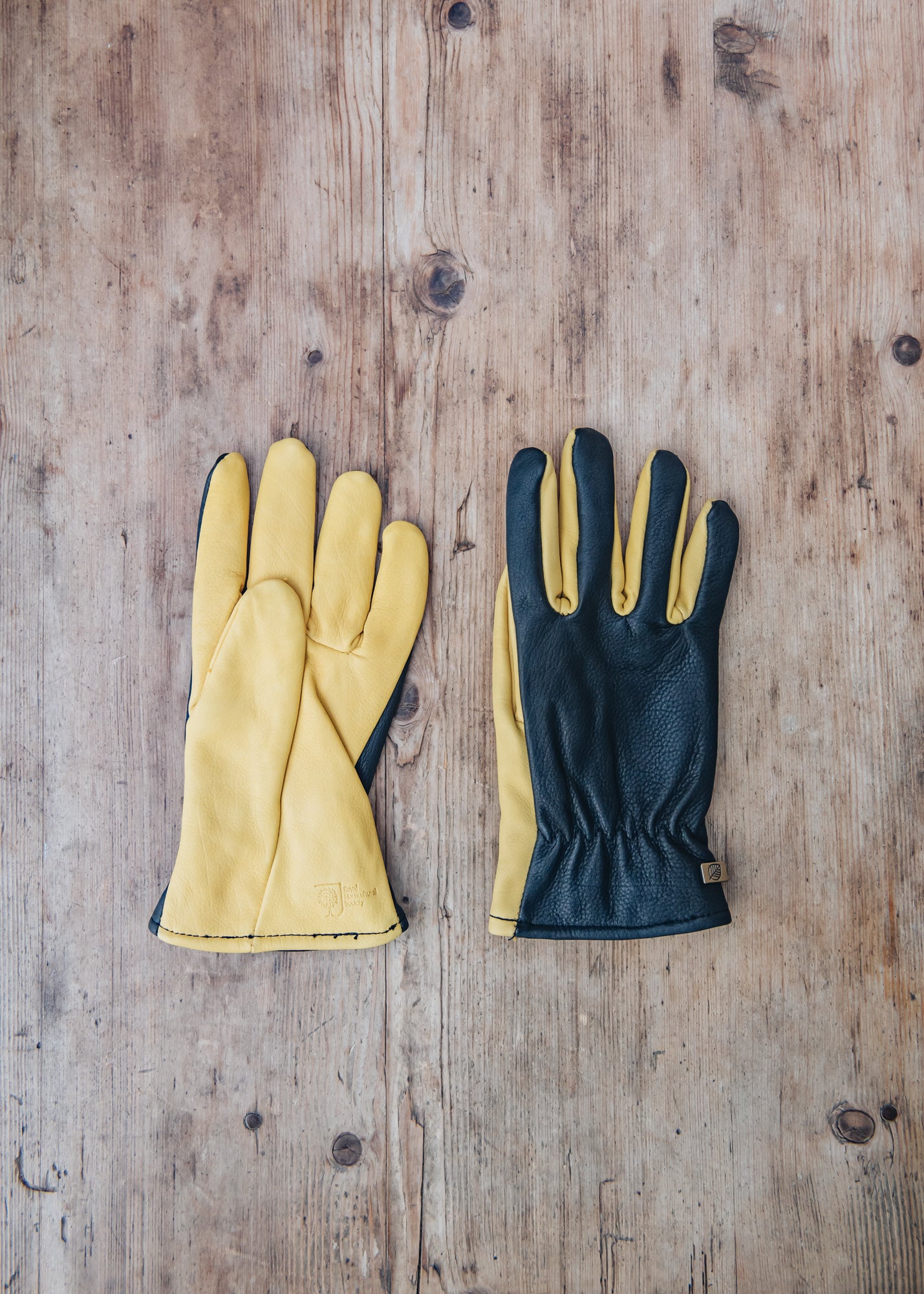 Dry Touch Gardening Gloves