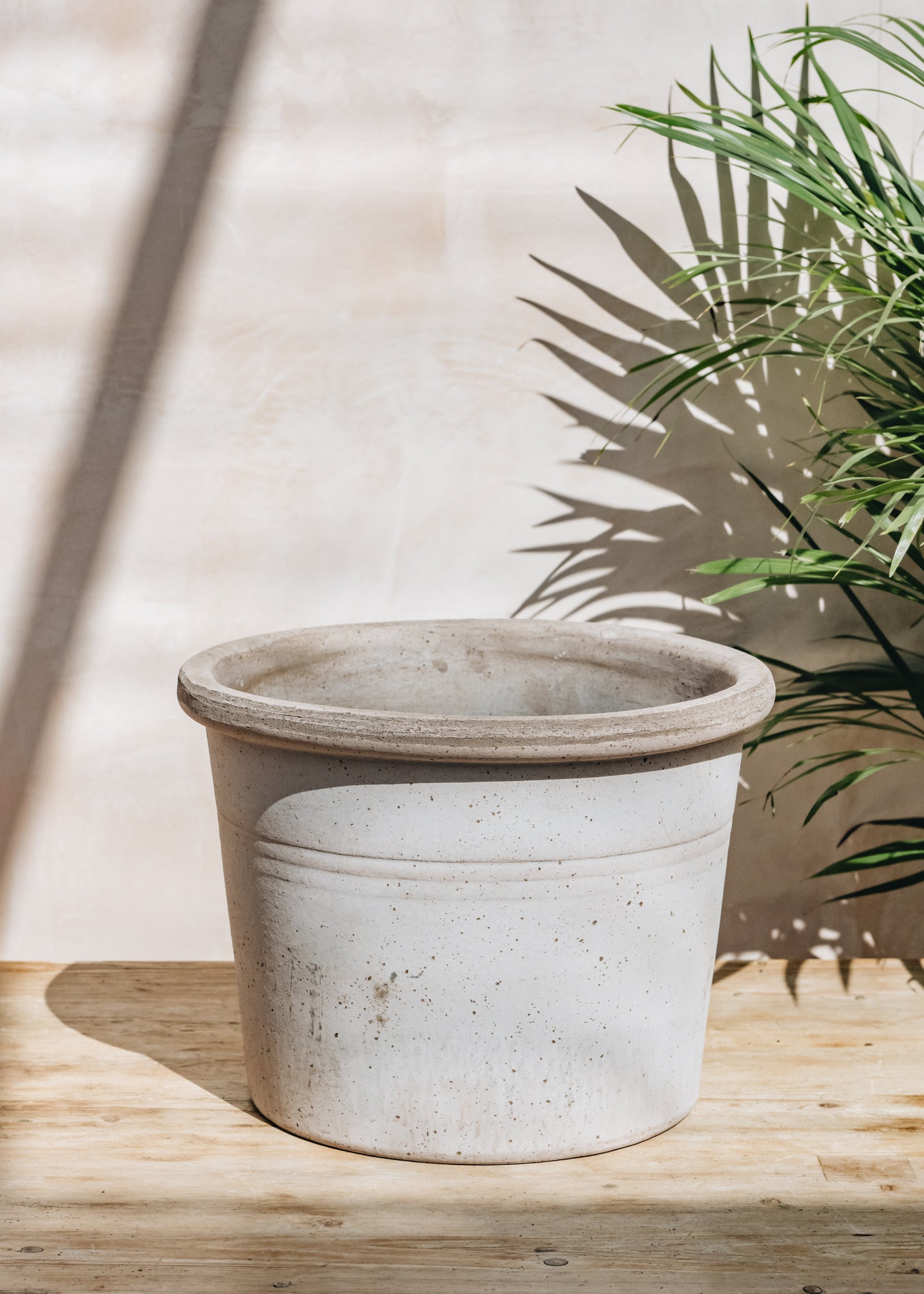 Galestro Grey Pot