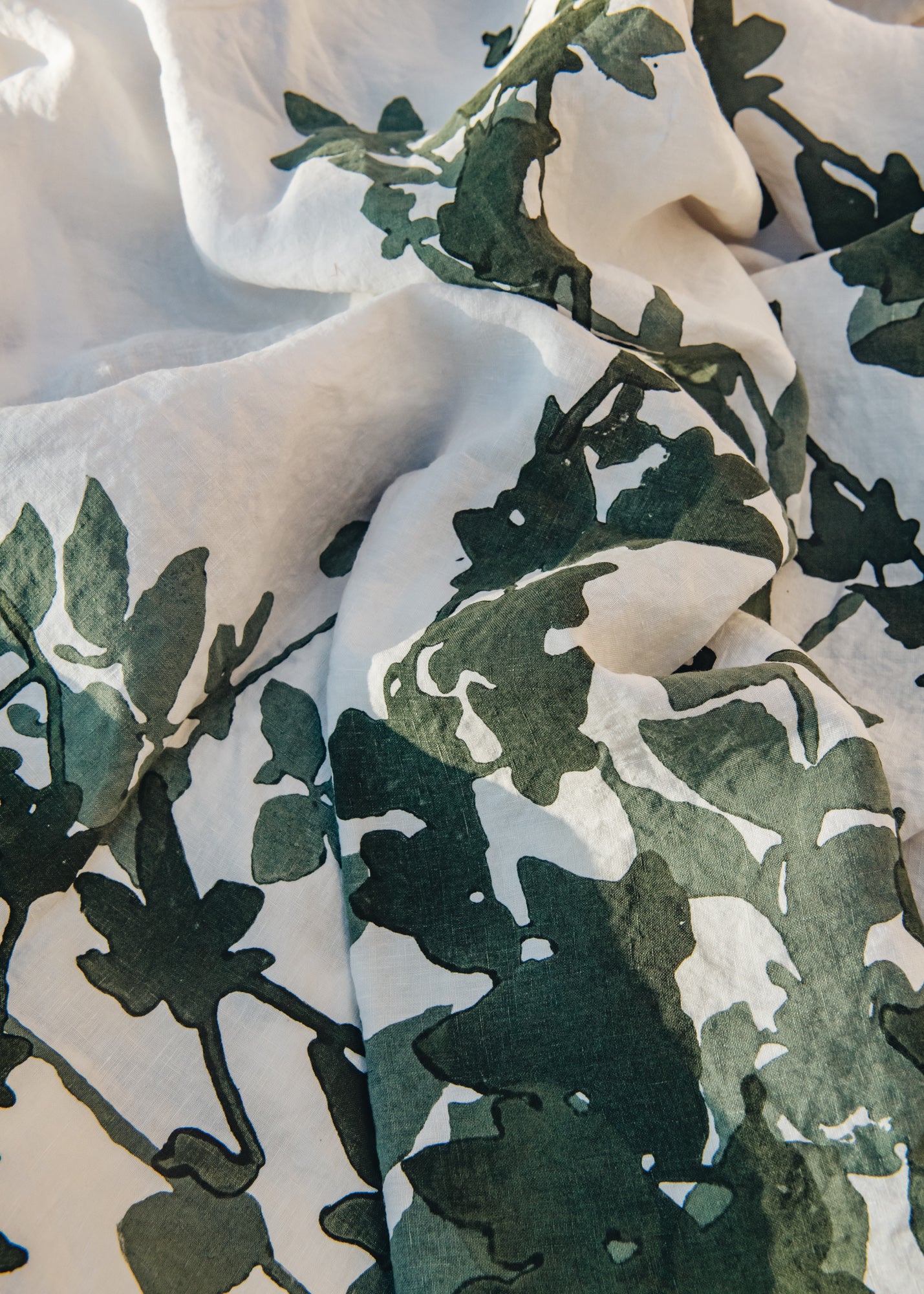 Bertozzi Garden Green Tablecloth