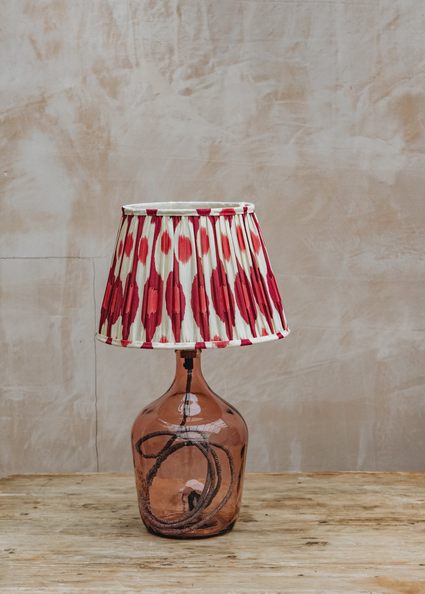 Jarapa Garrafa Bottle Lamp in Pink