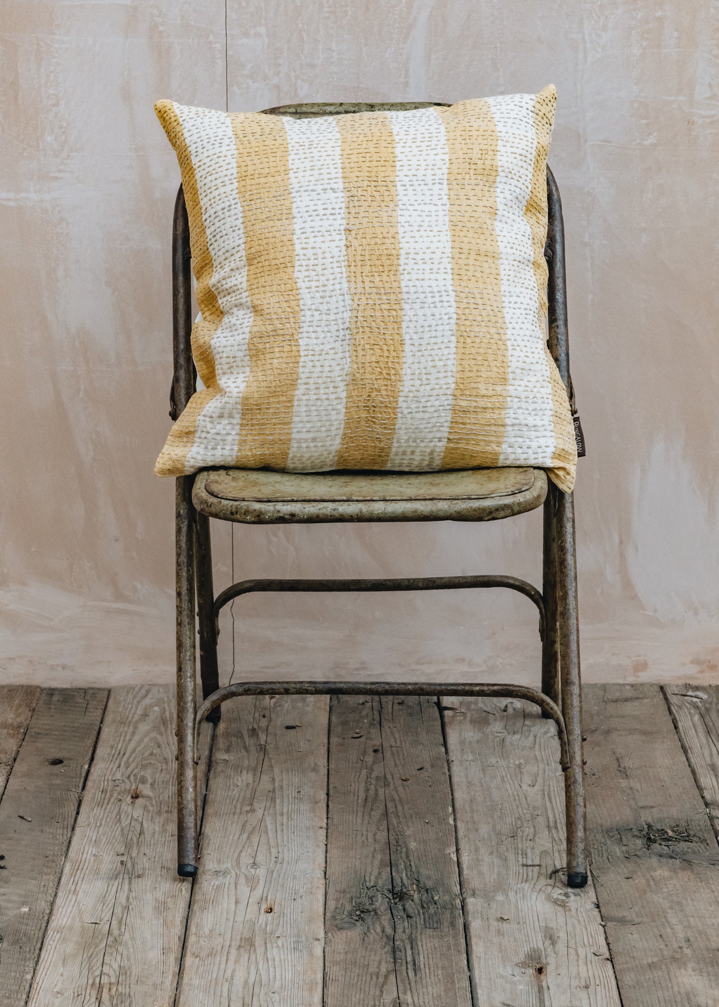 Gaya Straw Cushion