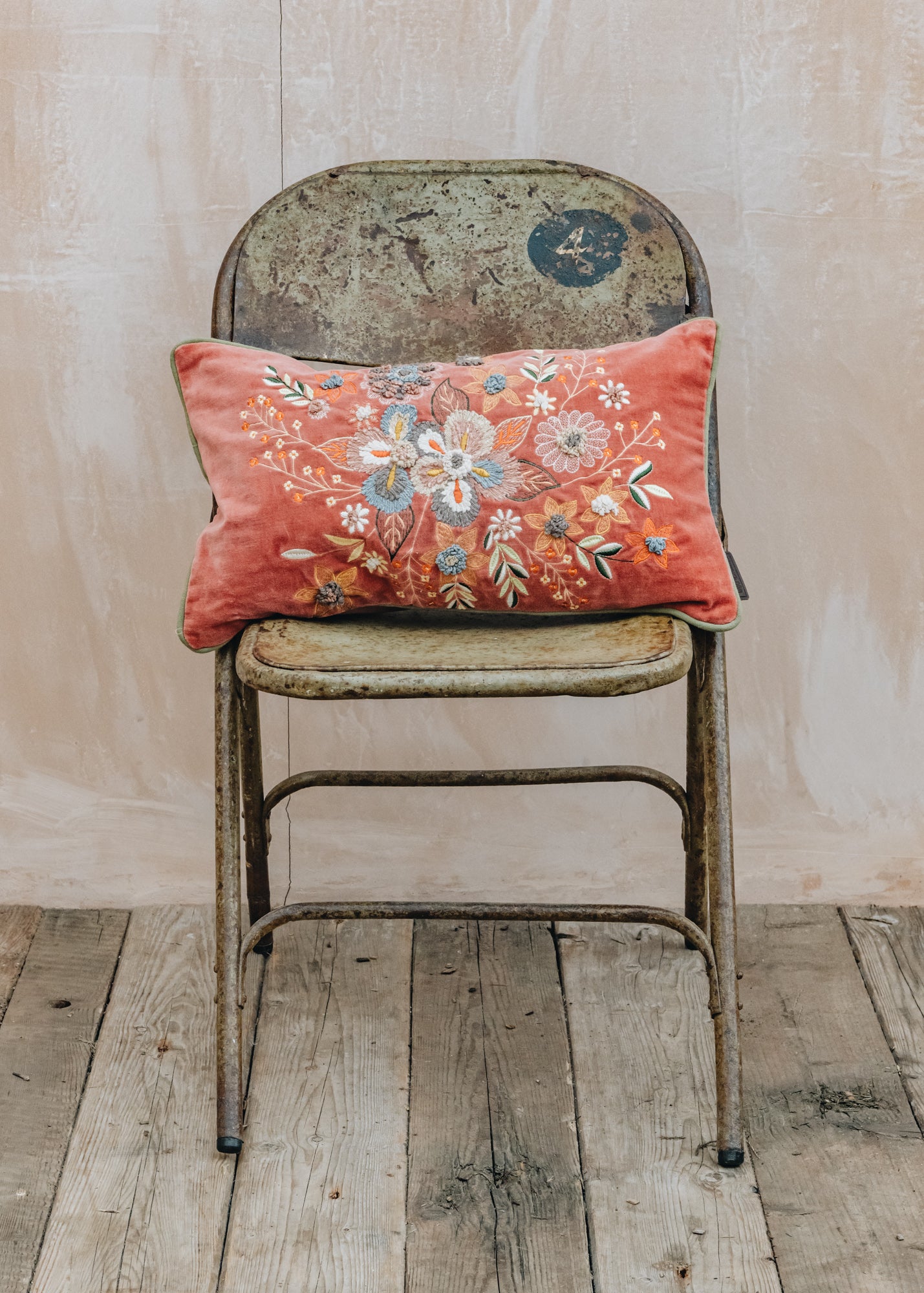 Quote Copenhagen Rose Garden Kanika Cushion