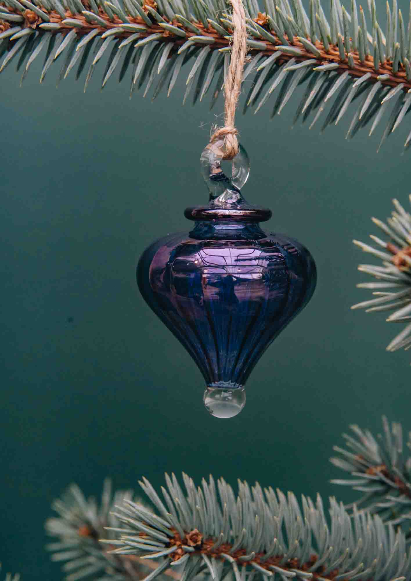 Lotus Bauble in Blue