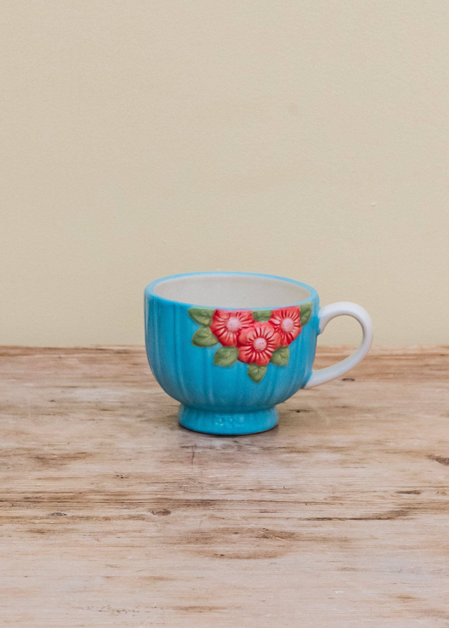 Mint Flower Embossed Mug