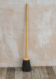 Iris Hantverk Porch Broom with Long Handle