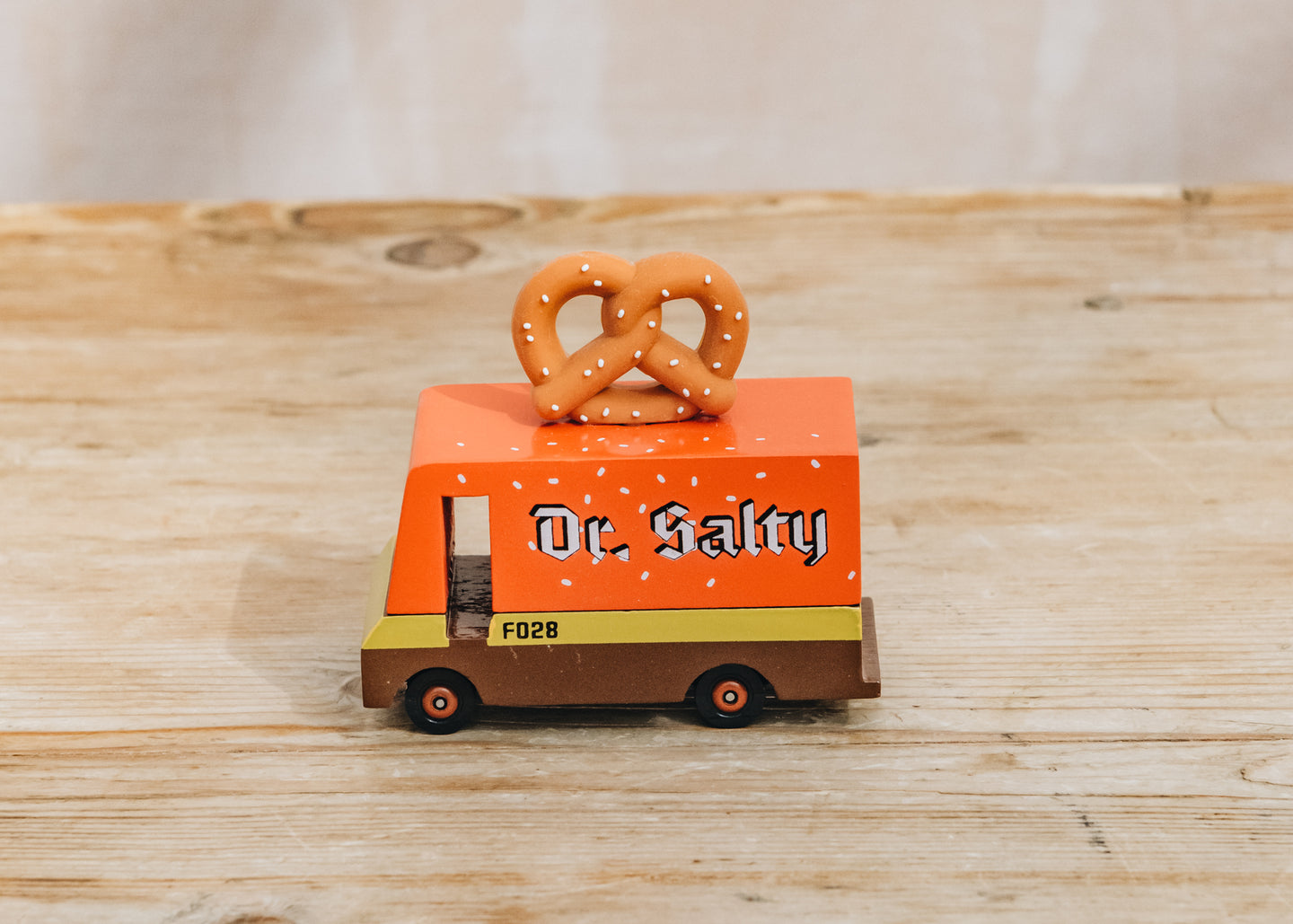 CandyLab Pretzel Van